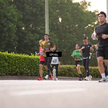Runner Photo 6392910