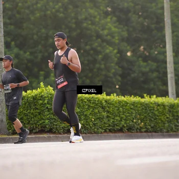 Runner Photo 6392914