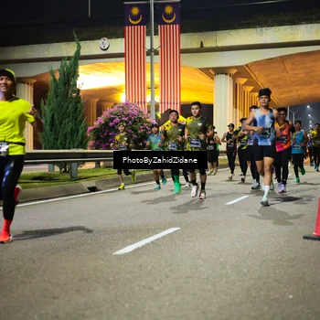 Runner Photo 6392942