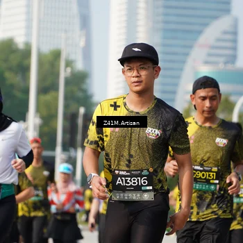 Runner Photo 6393012