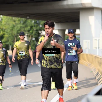 Runner Photo 6393095