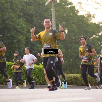Runner Photo 6393099