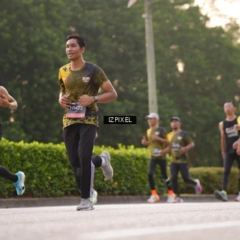 Runner Photo 6393139
