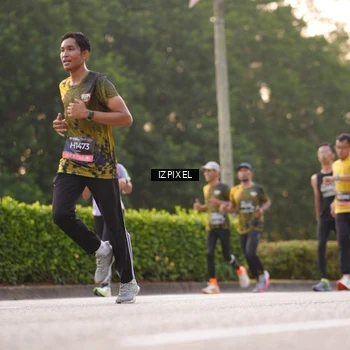 Runner Photo 6393155