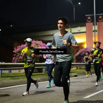 Runner Photo 6393164