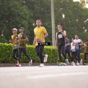 Runner Photo 6393185