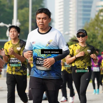 Runner Photo 6393228