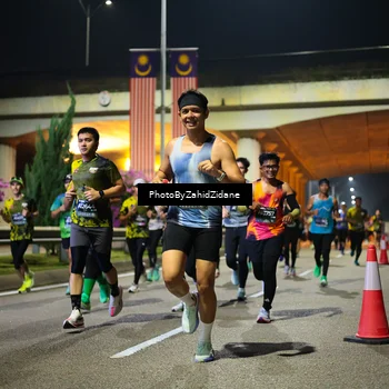 Runner Photo 6393241