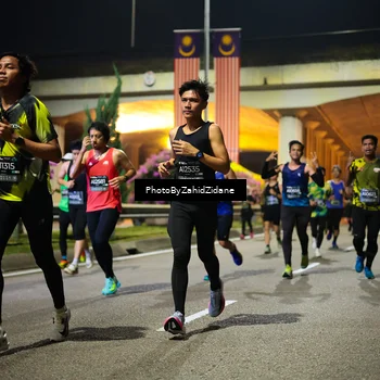 Runner Photo 6393250