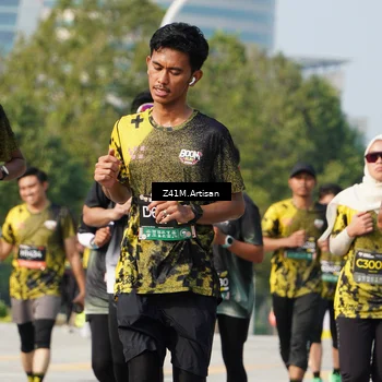 Runner Photo 6393265