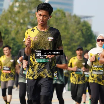 Runner Photo 6393267