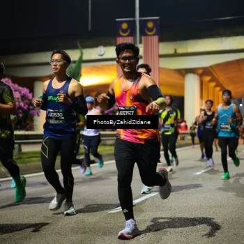 Runner Photo 6393283