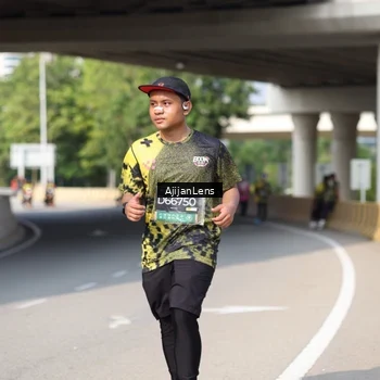 Runner Photo 6393285