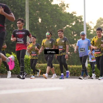 Runner Photo 6393306
