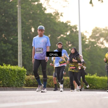Runner Photo 6393390