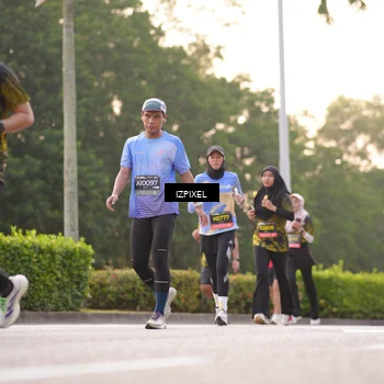 Runner Photo 6393402