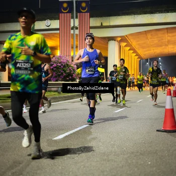 Runner Photo 6393437