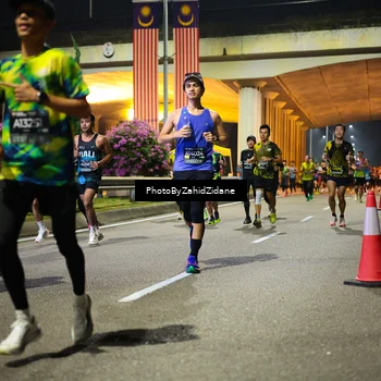 Runner Photo 6393455