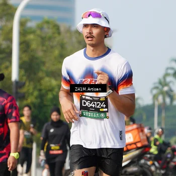 Runner Photo 6393460