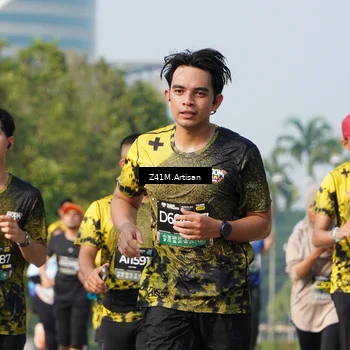 Runner Photo 6393517