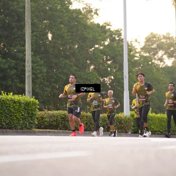 Runner Photo 6393527