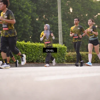 Runner Photo 6393538