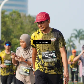 Runner Photo 6393546