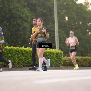 Runner Photo 6393597