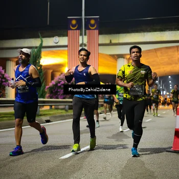 Runner Photo 6393620