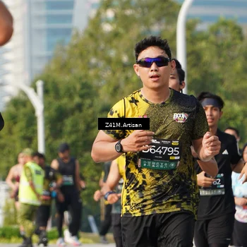 Runner Photo 6393655