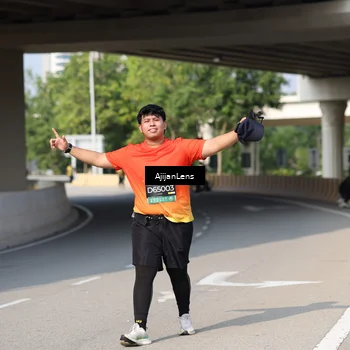 Runner Photo 6393691