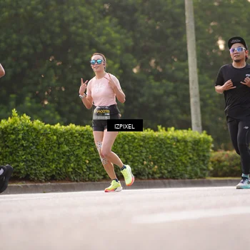 Runner Photo 6393705