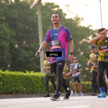 Runner Photo 6393740
