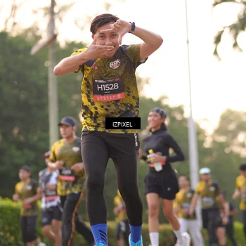 Runner Photo 6393834