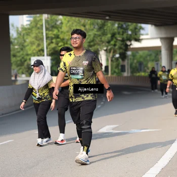Runner Photo 6393844