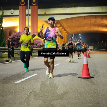 Runner Photo 6393872