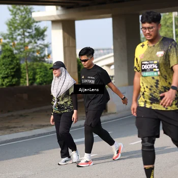 Runner Photo 6393898