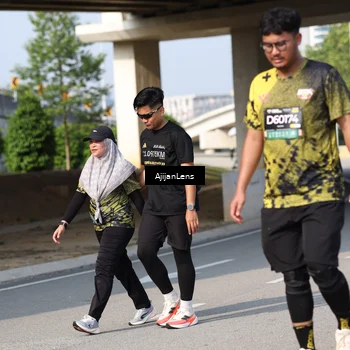 Runner Photo 6393919