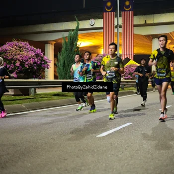Runner Photo 6393980