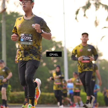 Runner Photo 6394013
