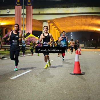 Runner Photo 6394042