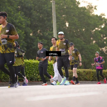 Runner Photo 6394047