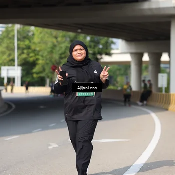 Runner Photo 6394071