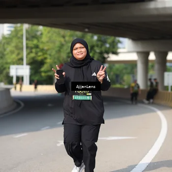 Runner Photo 6394077