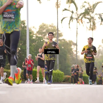 Runner Photo 6394185
