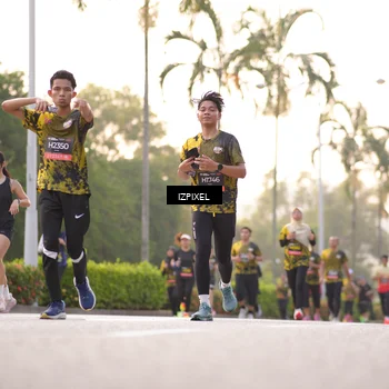 Runner Photo 6394189