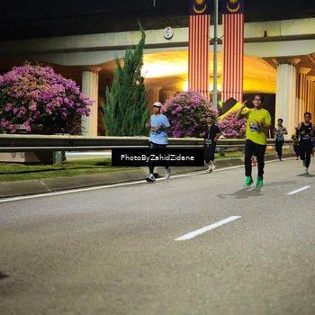 Runner Photo 6394196