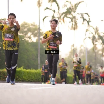 Runner Photo 6394228