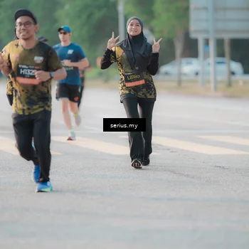 Runner Photo 6394260