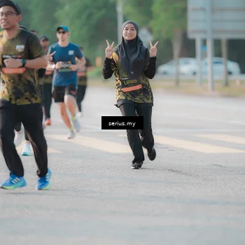 Runner Photo 6394262